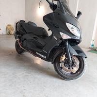 Yamaha T Max - 2007