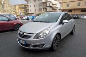 Opel Corsa 1.2 Club 16v anno 2010