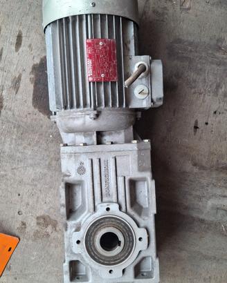 Motoriduttore bonfiglioli 4.7kw