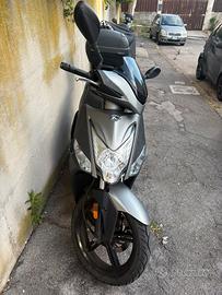 Scooter Kymco Agility 125