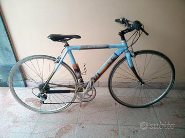 Bici da corsa taglia piccola