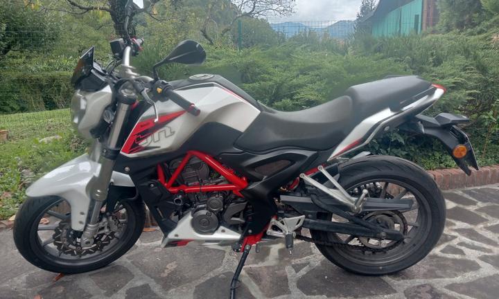 Benelli BN 251 - 2016 perfetta per principianti