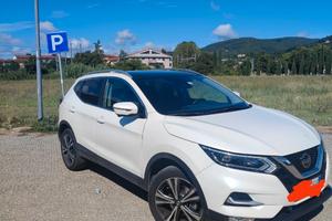 NISSAN QASHQAI 2019
