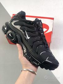 Nike Air Max Plus Triple Black EU.44