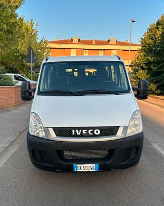 Iveco Daily 29L14 2.3 Hpt 9 posti con gancio train
