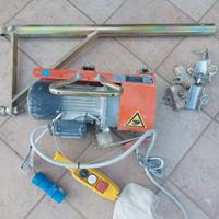 Paranco Elettrico portata max 200 kg