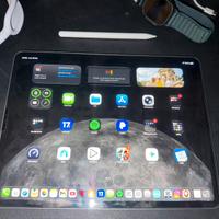 iPad Pro 13” (M2) + Apple Pencil