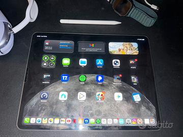 iPad Pro 13” (M2) + Apple Pencil