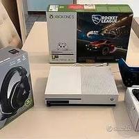 Xbox One S 1TB + accessori