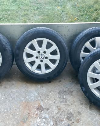 cerchi con gomme 