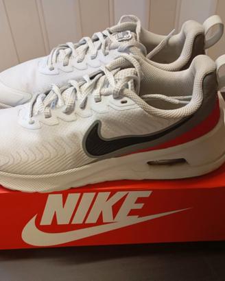 Nike Air Max Nuaxis