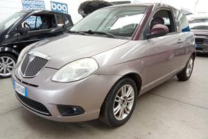 Lancia Ypsilon 1.4 Platino Ecochic GPL