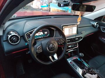 mg hs luxuri mod.2022 cambio manuale