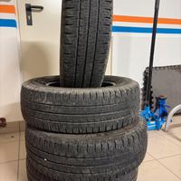 Gomme camper Michelin Agilis Camping 215/70 R15 CP
