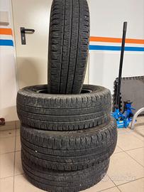 Gomme camper Michelin Agilis Camping 215/70 R15 CP