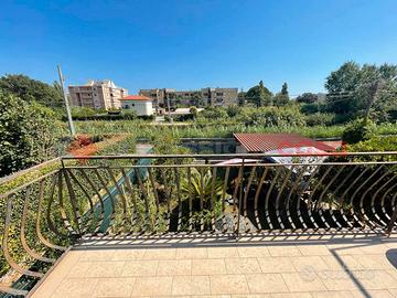 Appartamento Terracina [Cod. rif 3166014VRG]