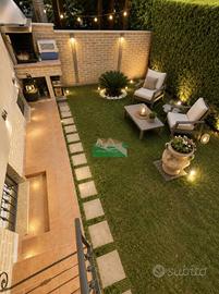 Villa di 200 m² con più di 5 locali e box auto a R