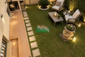 Villa di 200 m² con più di 5 locali e box auto a R