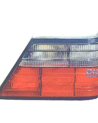 TULIPANO DESTRO POSTERIORE MERCEDES W124 BERLINA C