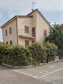 Casa indipendente bifamiliare vicino Modena