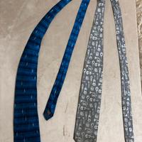 Lotto 2 Cravatte Tema Musica – Chitarra e Chiave