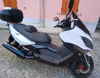 Kymco Xciting R300