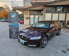 Jaguar XF 2.0 D 180 CV aut. Portfolio