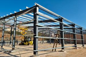 Struttura metallica nuova capannone