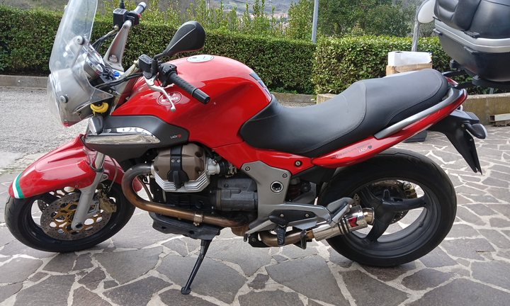 Moto Guzzi Breva 1100