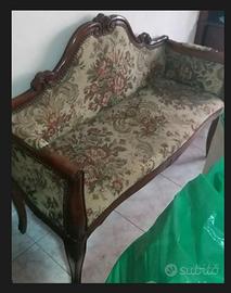 poltroncina legno e tessuto