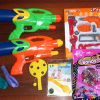 giocattoli per bambini e bracciale