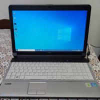 Notebook Fujitsu Intel i5 quad core veloce.