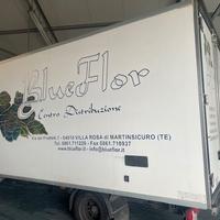 CASSA ISOTERMICA CON GRUPPO FRIGO