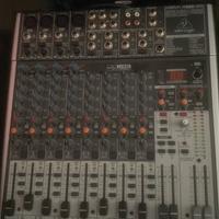 Mixer behringer h1622 usb