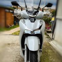 Honda Sh 150 km 11.000 circa