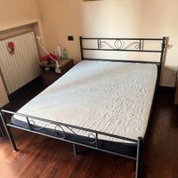 Letto francese con materasso 