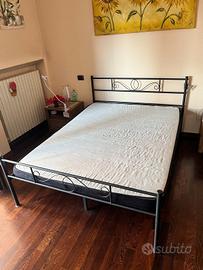 Letto francese con materasso 