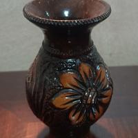 Souvenir della Romania a forma di vasetto