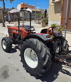 Trattore Frutteto New Holland 60/86 DT