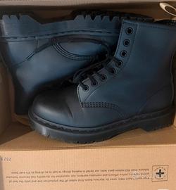 Dr. Martens vegan 1460 bex mono boots n.39