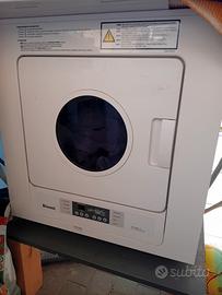 Asciugatrice gas RINNAI