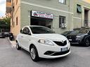 lancia-ypsilon-1-2-69-cv-5-porte-gold-uniproprieta