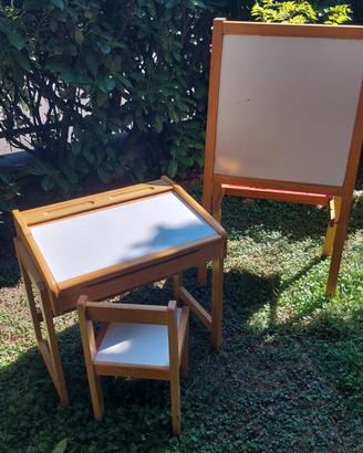 banco e lavagna per bimbi a Parma 