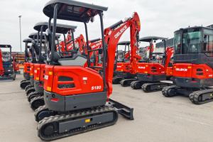 Miniescavatore 18qli motore Kubota - 2 velocità