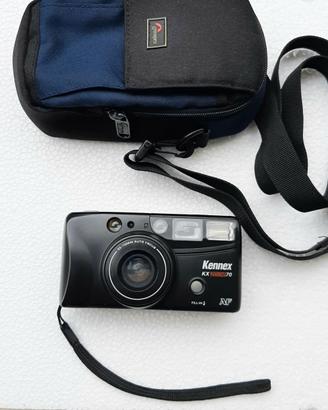 Macchina fotografica analogica kennex