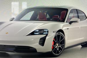 PORSCHE TAYCAN SPORT TURISMO GTS 598CV MY24