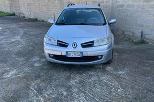 Renault Megane 1.5 dCi/105CV Grandtour Serie Speci