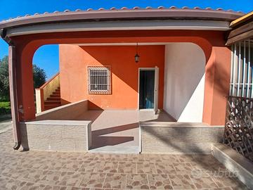 Villa contrada Carrata 7 vani da ristrutturare