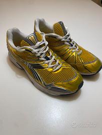 Diadora Mythos Samurai 2 running