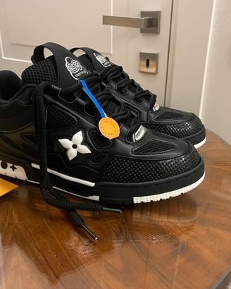 Louis Vuitton skate taglia 43